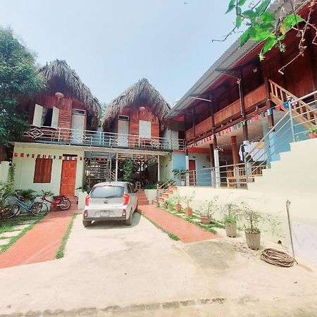Your Home Mai Chau Exterior photo
