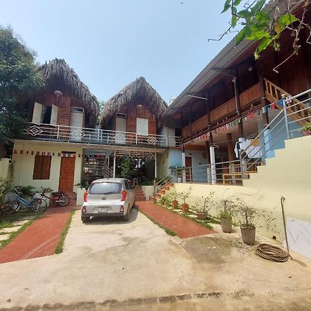 Your Home Mai Chau Exterior photo