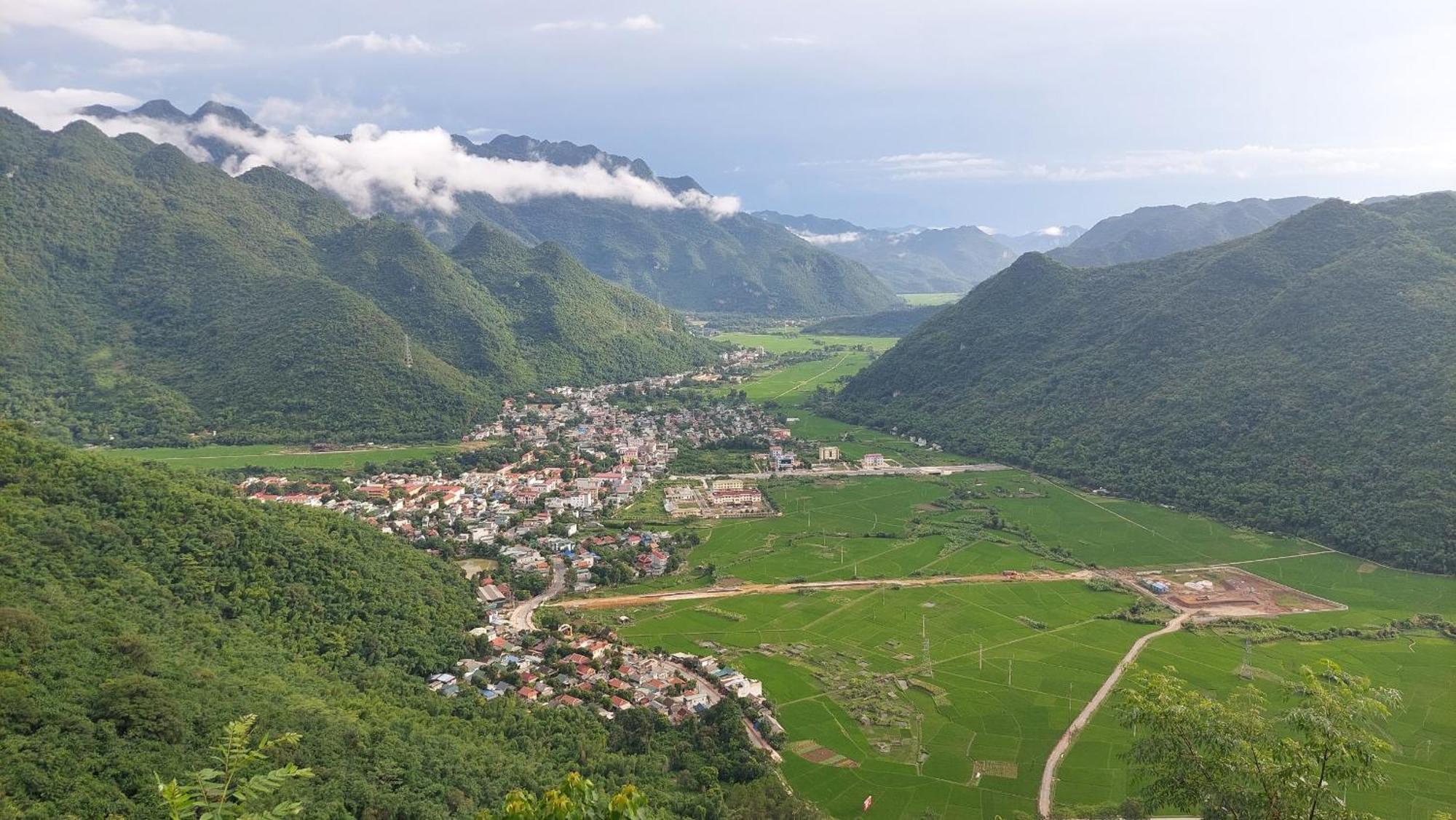 Your Home Mai Chau Exterior photo